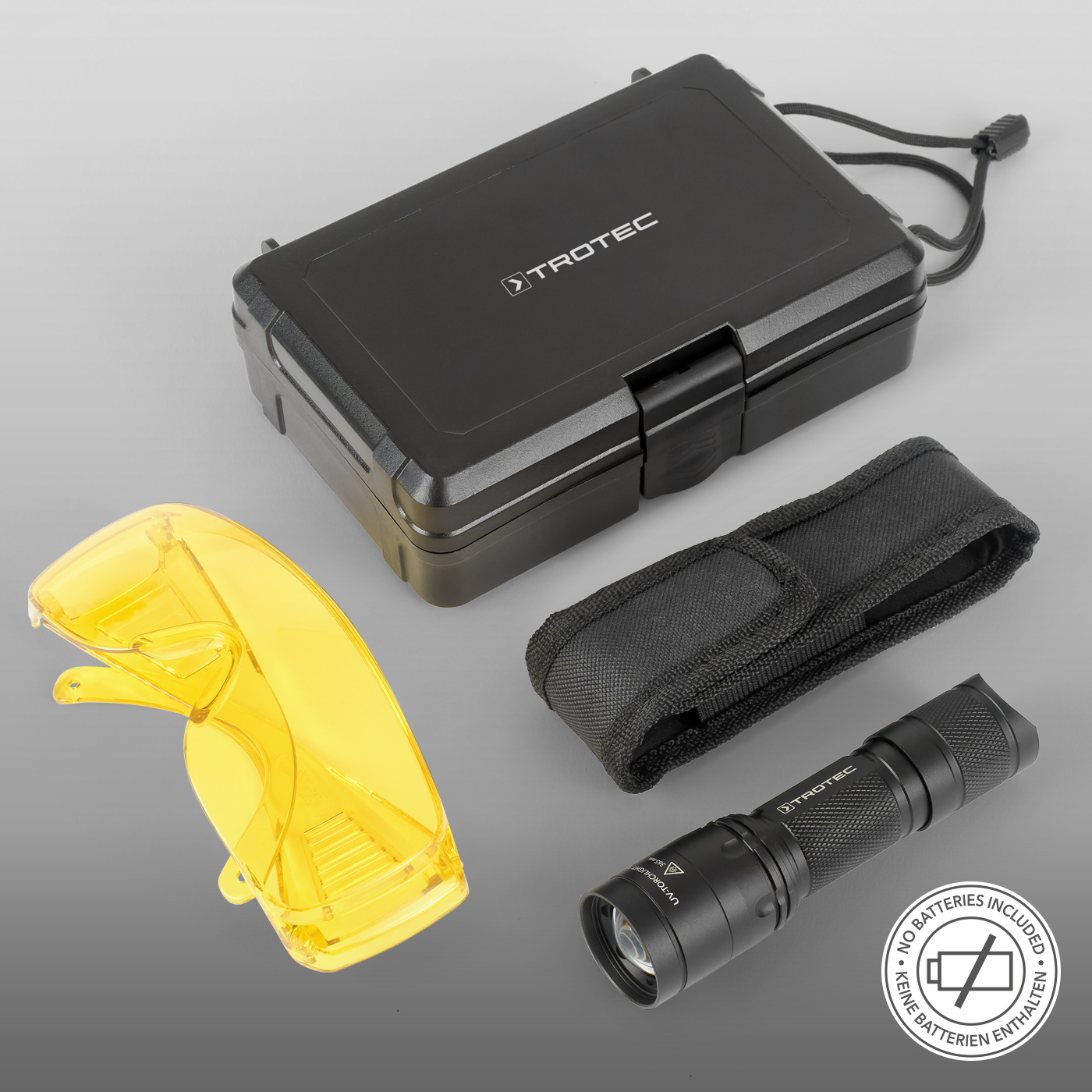 The UV-Torchlight 16F is supplied in a practical complete set